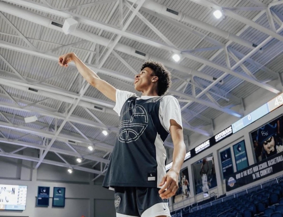 6'4 combo guard Cameron Carr has received an offer from Virginia basketball